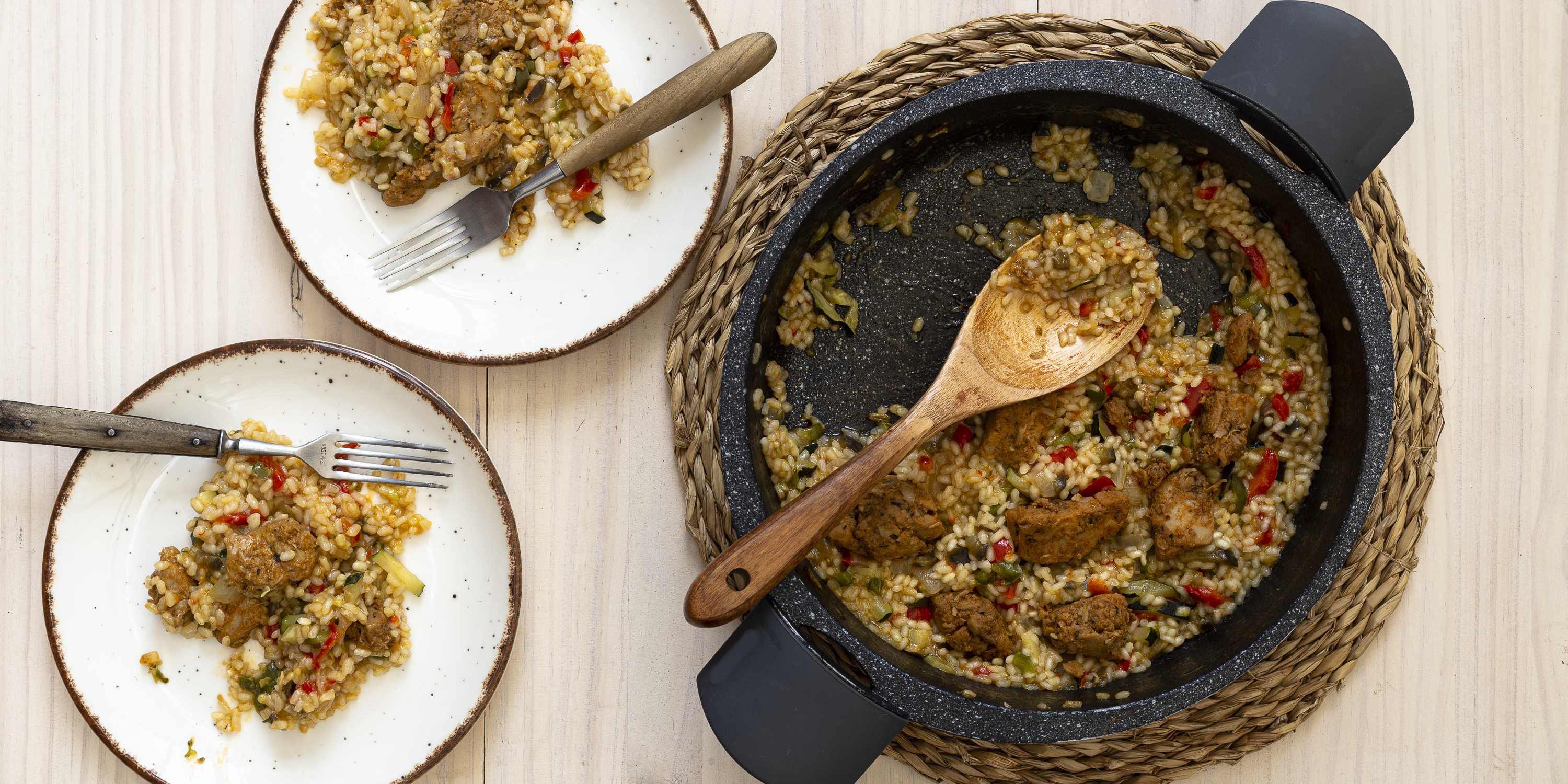 arroz y verduras con bocados