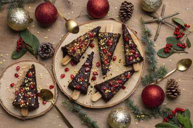 Árboles de navidad de brownie vegano